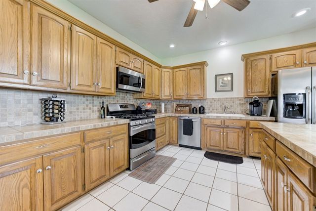 1301 S Chiles Road, El Reno, OK 73036