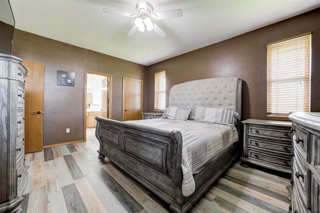 1301 S Chiles Road, El Reno, OK 73036