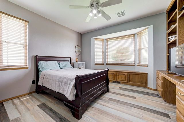 1301 S Chiles Road, El Reno, OK 73036