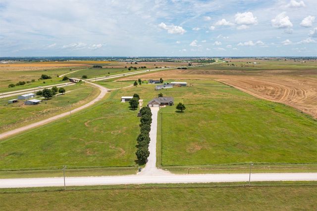 1301 S Chiles Road, El Reno, OK 73036
