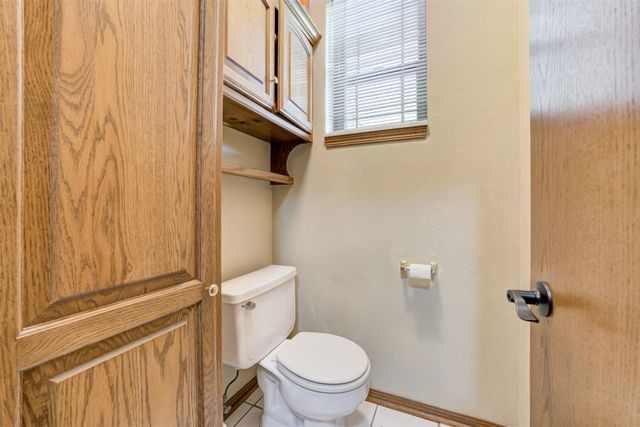 1301 S Chiles Road, El Reno, OK 73036