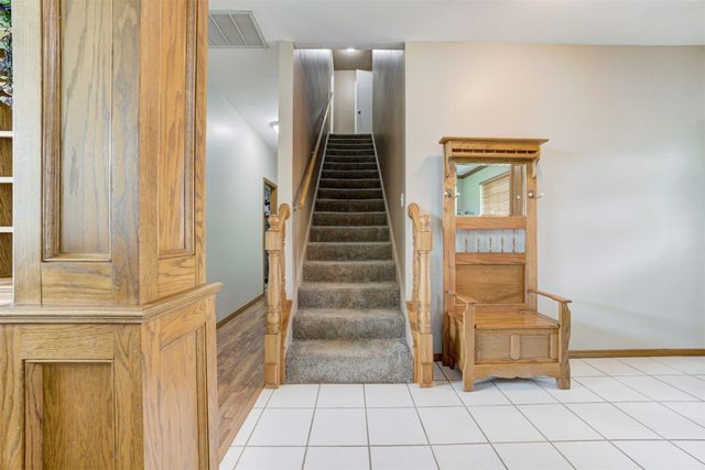 1301 S Chiles Road, El Reno, OK 73036