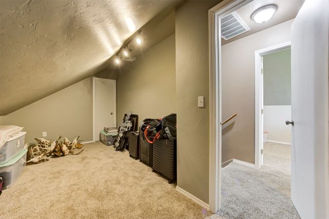 1301 S Chiles Road, El Reno, OK 73036
