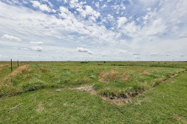 1301 S Chiles Road, El Reno, OK 73036