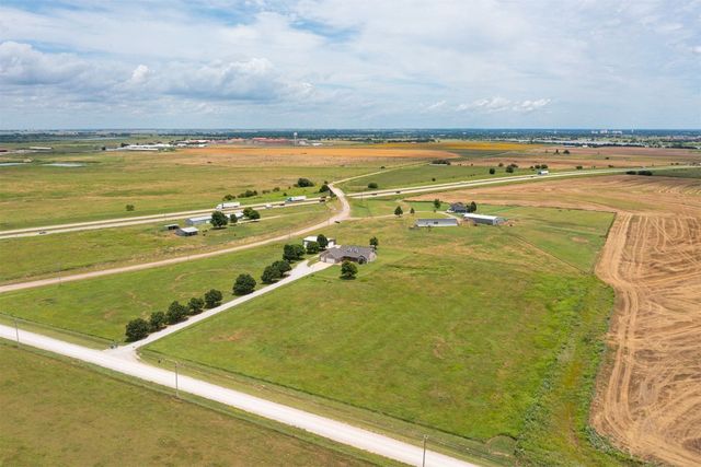 1301 S Chiles Road, El Reno, OK 73036