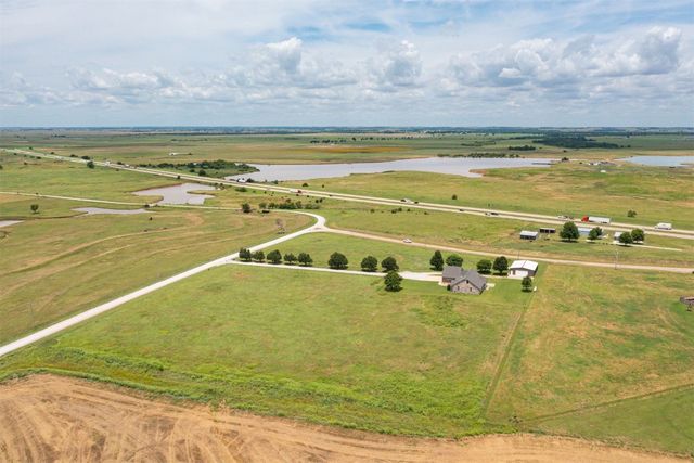 1301 S Chiles Road, El Reno, OK 73036