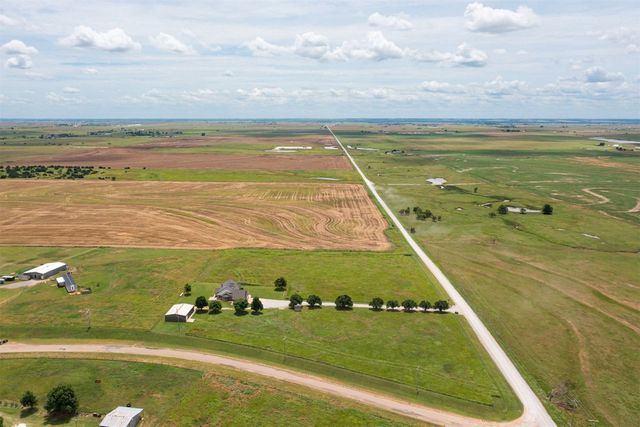 1301 S Chiles Road, El Reno, OK 73036