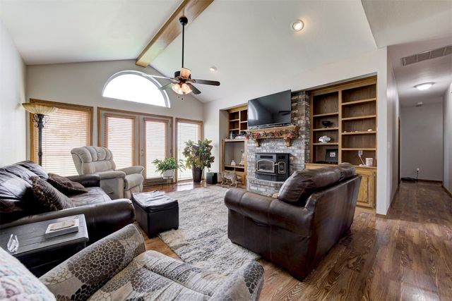 1301 S Chiles Road, El Reno, OK 73036