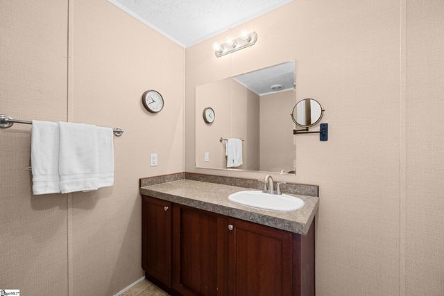 116 E Freedom Wood Drive, Liberty, SC 29657