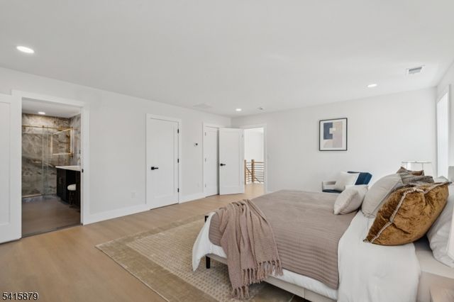 662 Summit Rd, Union Twp., NJ 07083