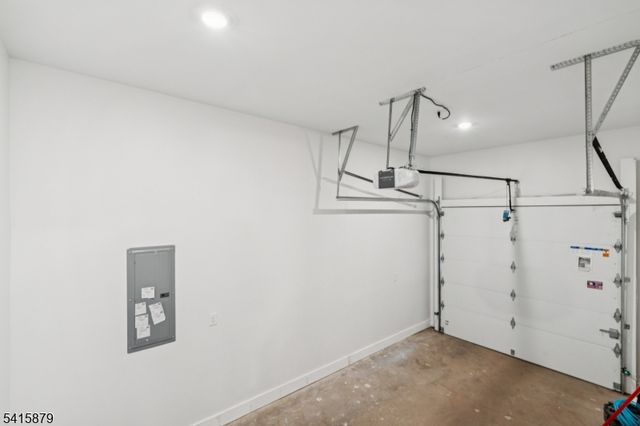 662 Summit Rd, Union Twp., NJ 07083