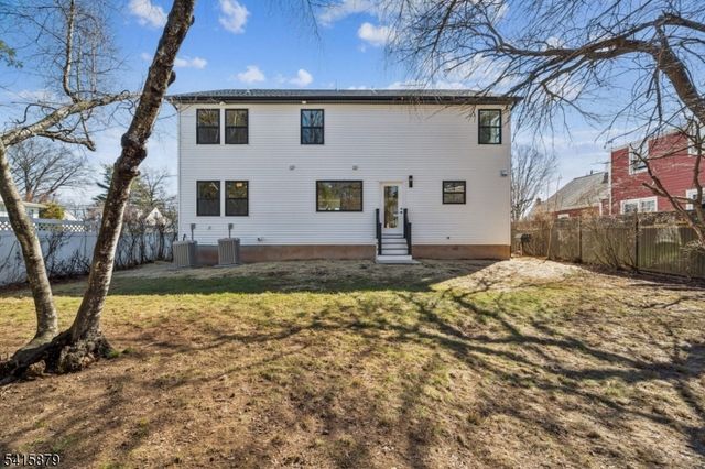662 Summit Rd, Union Twp., NJ 07083