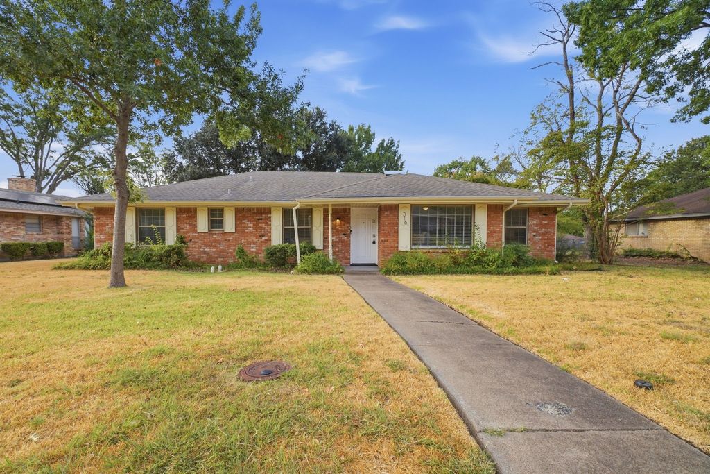 316 Ray Avenue, Desoto, TX 75115 — exterior