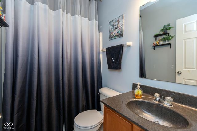 1322 Landsbrook Drive, Indianapolis, IN 46260