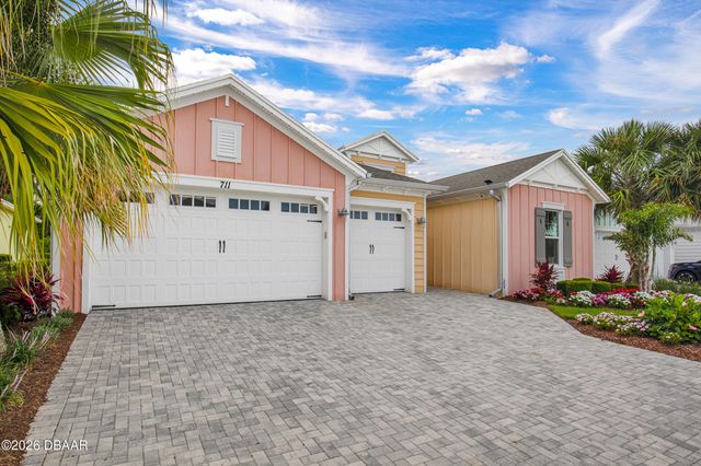 711 Attitude Avenue, Daytona Beach, FL 32124