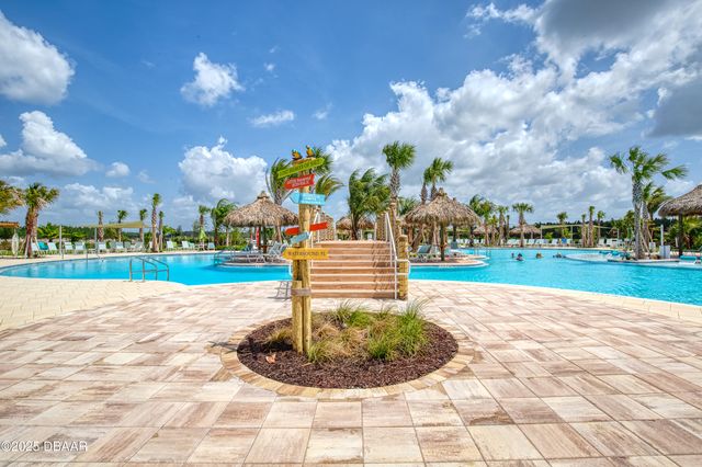 711 Attitude Avenue, Daytona Beach, FL 32124