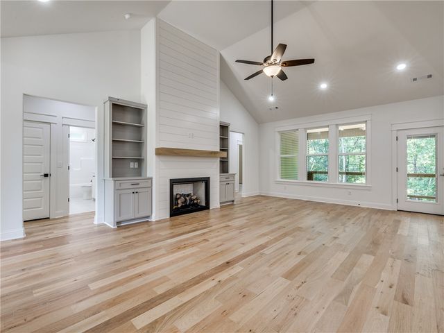 16 Millsap Circle, Bella Vista, AR 72715