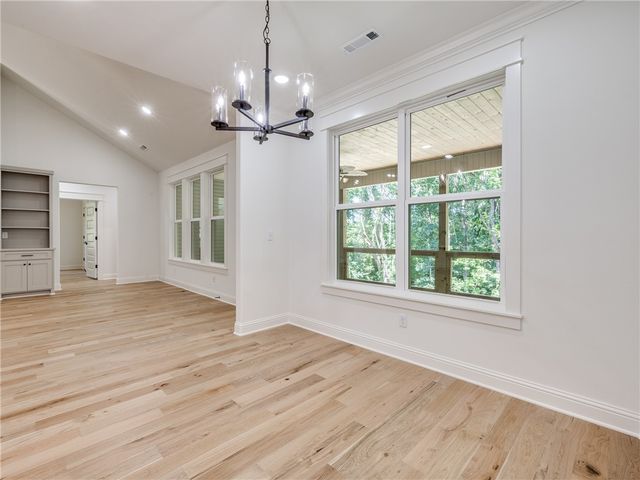 16 Millsap Circle, Bella Vista, AR 72715
