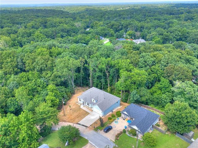 16 Millsap Circle, Bella Vista, AR 72715