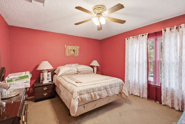 8847 TEABERRY DR, San Antonio, TX 78250