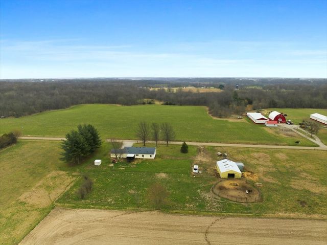 6009 Park Road, Clinton, IL 61727