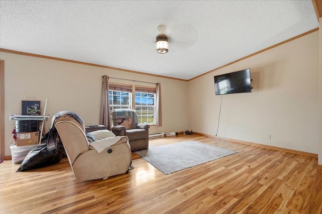 6009 Park Road, Clinton, IL 61727