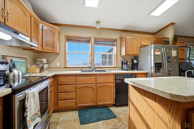 6009 Park Road, Clinton, IL 61727