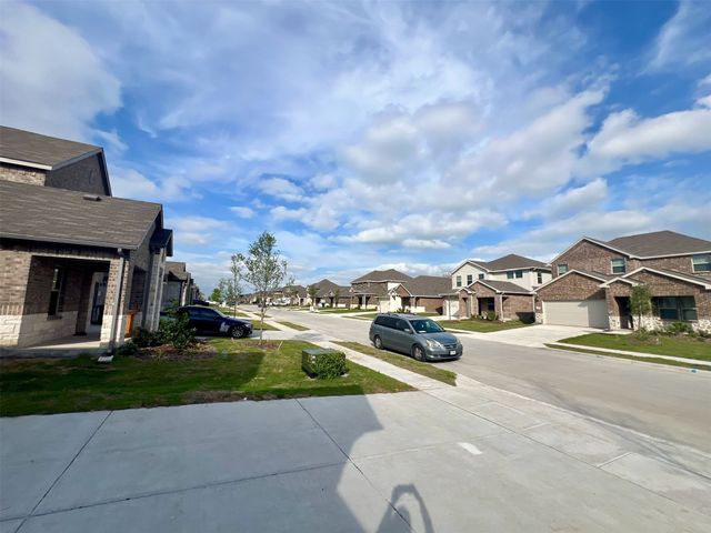 2378 Aspen Hill Drive, Forney, TX 75126