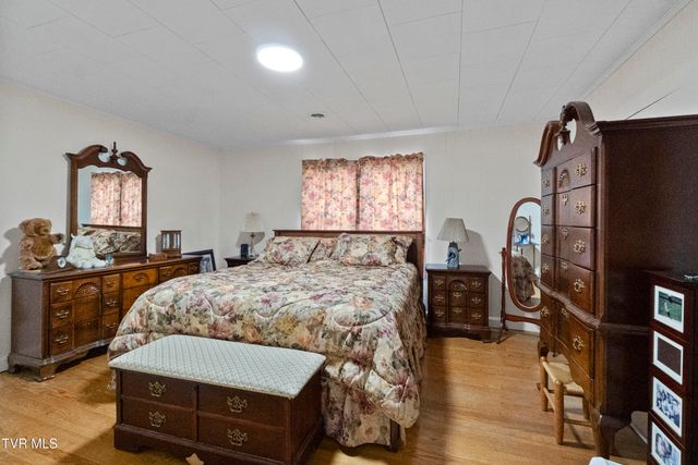 150 Camp Creek Road, Greeneville, TN 37743