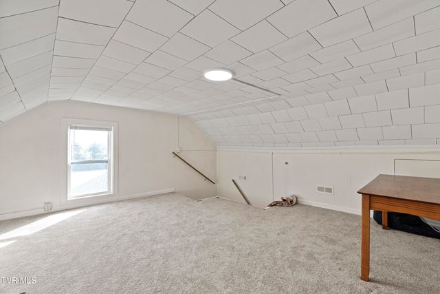 150 Camp Creek Road, Greeneville, TN 37743