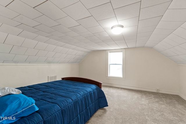 150 Camp Creek Road, Greeneville, TN 37743