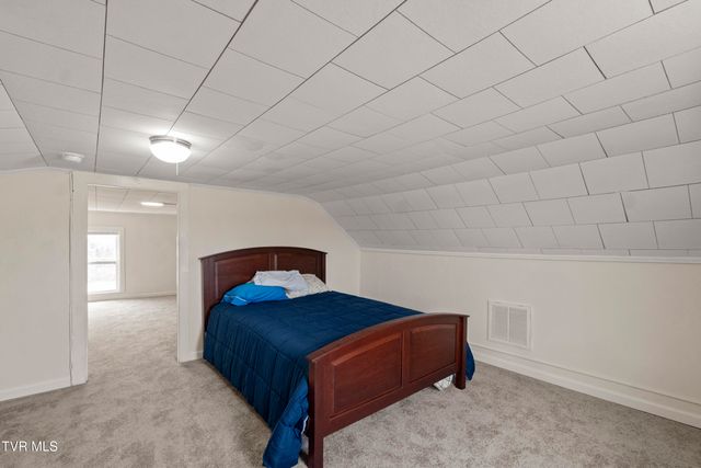 150 Camp Creek Road, Greeneville, TN 37743