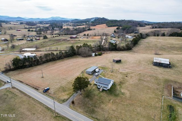 150 Camp Creek Road, Greeneville, TN 37743