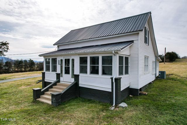 150 Camp Creek Road, Greeneville, TN 37743