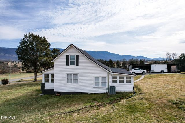 150 Camp Creek Road, Greeneville, TN 37743