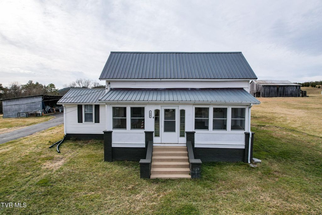 150 Camp Creek Road, Greeneville, TN 37743