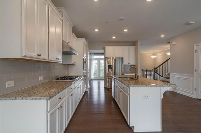 416 Montclair Court, Woodstock, GA 30188