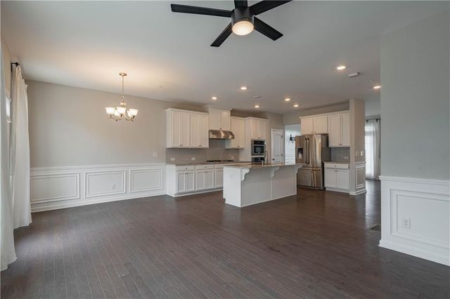416 Montclair Court, Woodstock, GA 30188