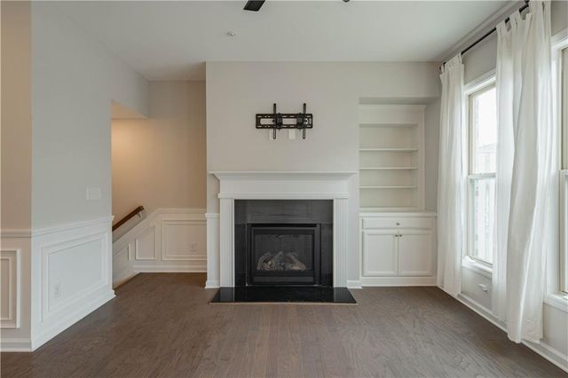 416 Montclair Court, Woodstock, GA 30188