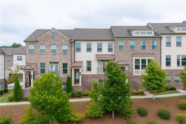 416 Montclair Court, Woodstock, GA 30188