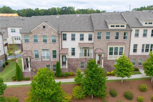 416 Montclair Court, Woodstock, GA 30188