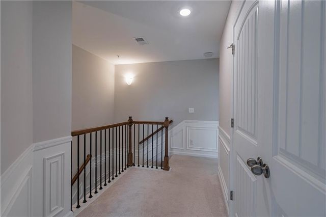 416 Montclair Court, Woodstock, GA 30188