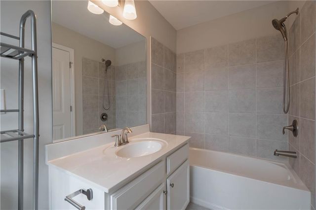 416 Montclair Court, Woodstock, GA 30188