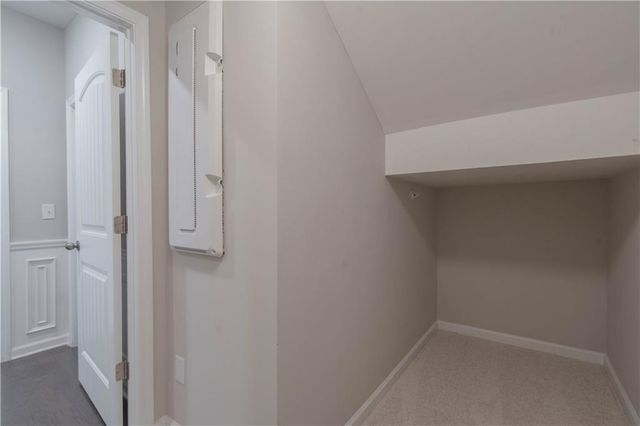 416 Montclair Court, Woodstock, GA 30188