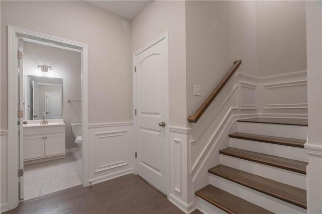 416 Montclair Court, Woodstock, GA 30188