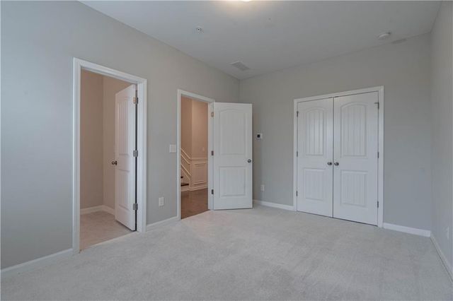 416 Montclair Court, Woodstock, GA 30188
