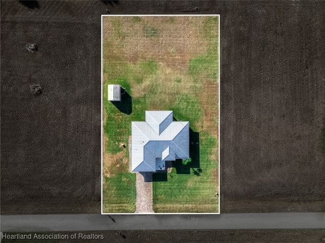 324 Costa Bravo Drive, Sebring, FL 33876