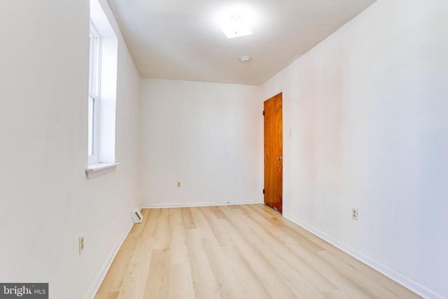 1805 S 5TH ST, Philadelphia, PA 19148