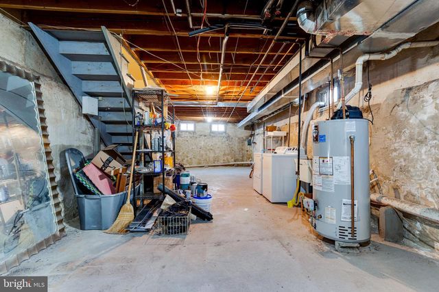 1805 S 5TH ST, Philadelphia, PA 19148