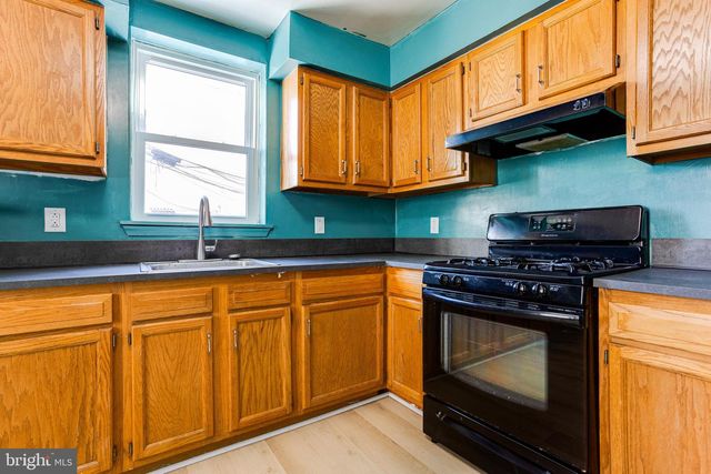 1805 S 5TH ST, Philadelphia, PA 19148